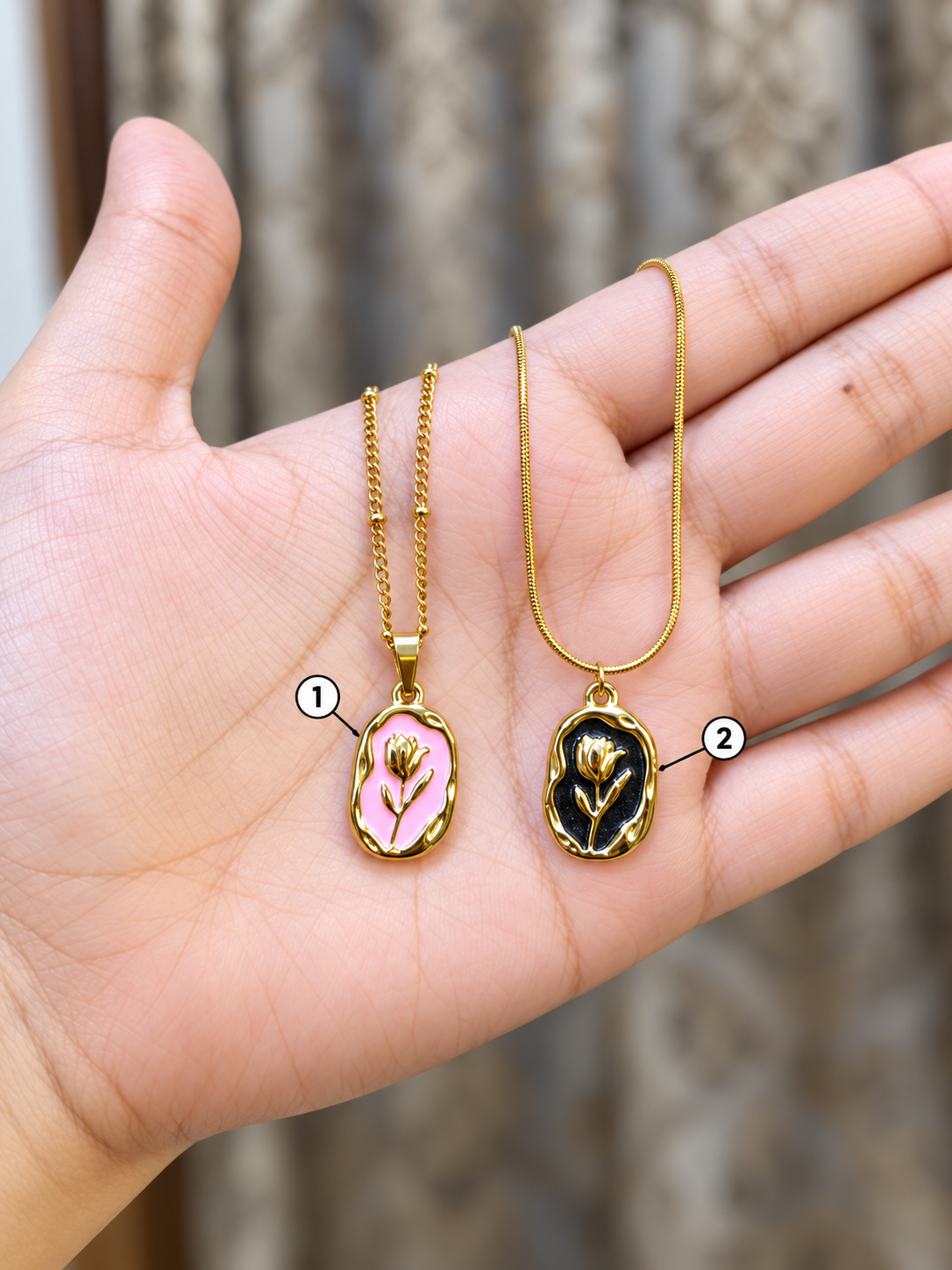Tulip Oval Pendant Necklaces